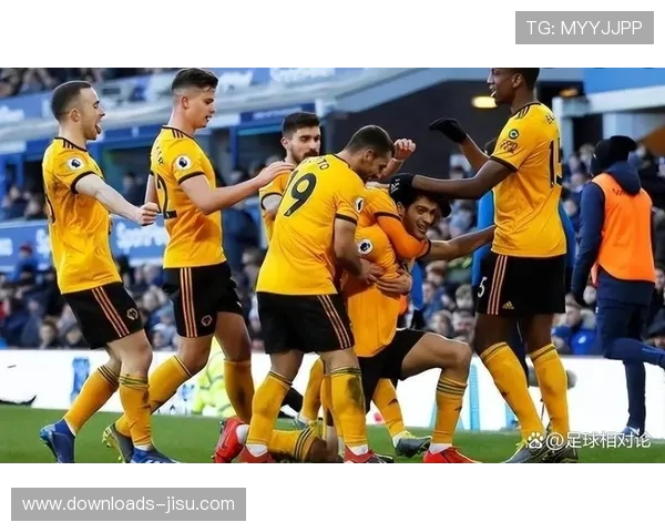 英超中游集团混战,积分榜第2至第12仅差5分